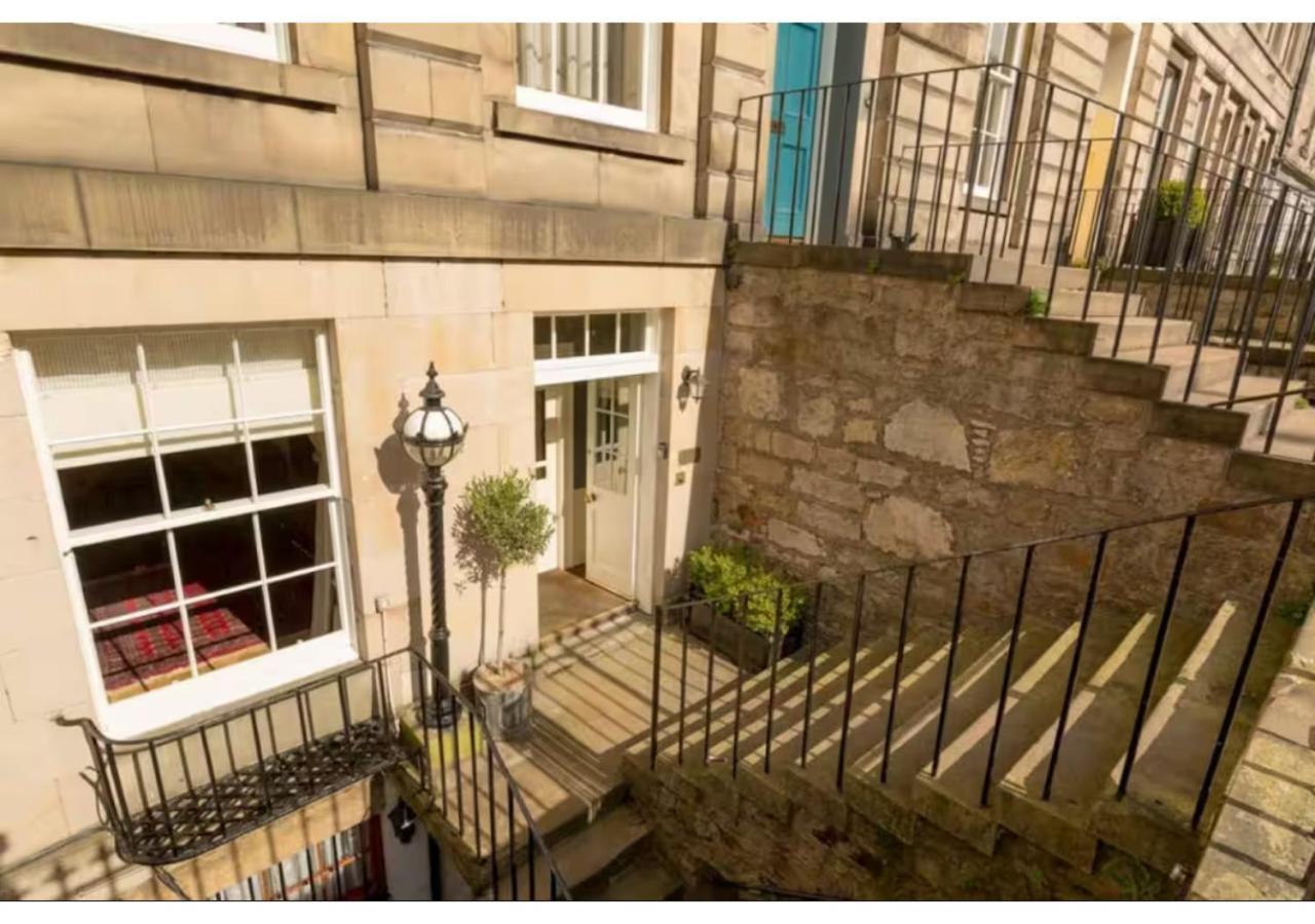 Joivy Boutique Apt With Patio In New Town Edinburgh Exterior photo